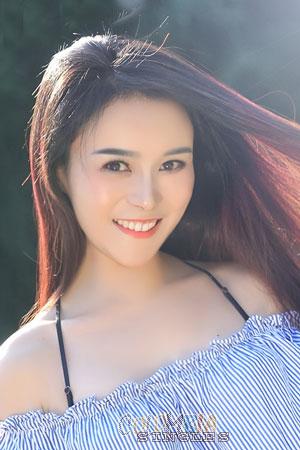 209985 - Lydia Age: 42 - China