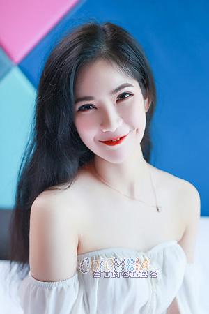 207548 - Mengying Age: 25 - China