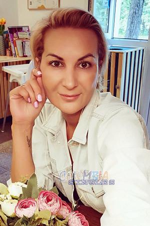 210244 - Olga Age: 41 - Russia