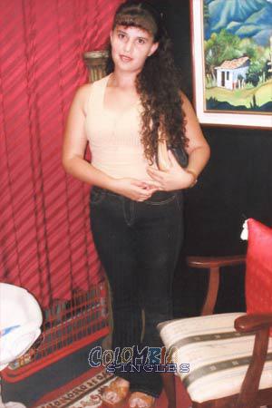 65993 - Viviana Age: 36 - Costa Rica